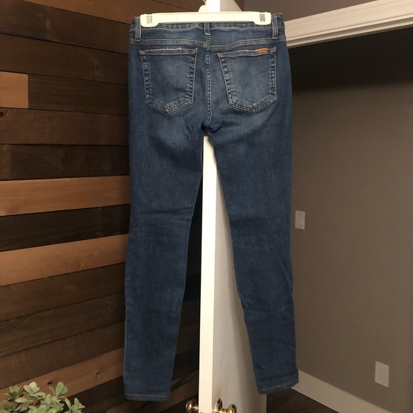 Joe’s 'The Icon' Skinny Jeans - Picture 4 of 5